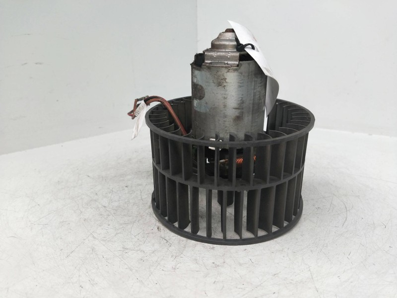 Recambio de motor calefaccion para opel tigra 1.4 16v referencia OEM IAM 90148659 0130111004 