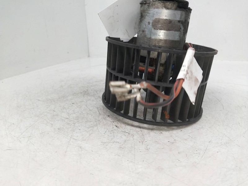 Recambio de motor calefaccion para opel tigra 1.4 16v referencia OEM IAM 90148659 0130111004 