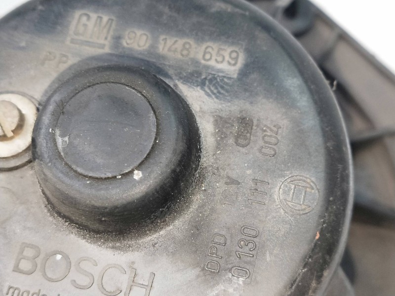 Recambio de motor calefaccion para opel tigra 1.4 16v referencia OEM IAM 90148659 0130111004 