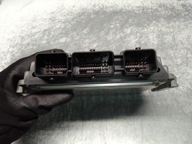 Recambio de centralita motor uce para peugeot 307 break / sw (s1) sw port aventura referencia OEM IAM 0281011629 9658944580 EDC1