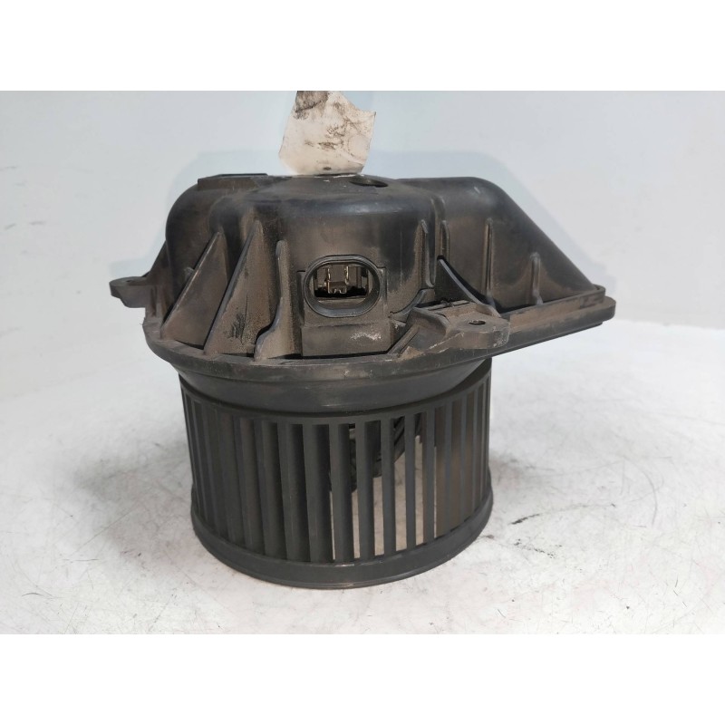 Recambio de motor calefaccion para opel vivaro furgón/combi (07.2006 =>) 2.0 16v cdti referencia OEM IAM   