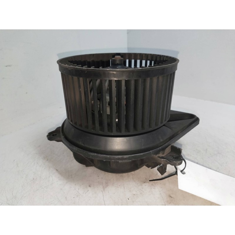 Recambio de motor calefaccion para opel vivaro furgón/combi (07.2006 =>) 2.0 16v cdti referencia OEM IAM   