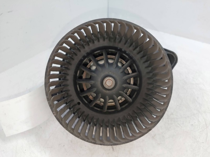 Recambio de motor calefaccion para opel vivaro furgón/combi (07.2006 =>) combi l1h1 2,7t edition referencia OEM IAM   