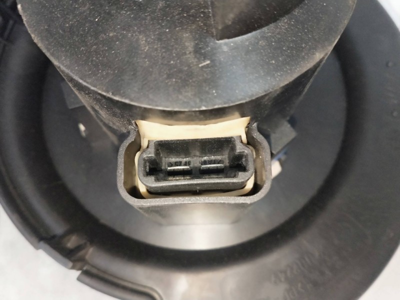 Recambio de motor calefaccion para opel zafira a comfort referencia OEM IAM 9002249  