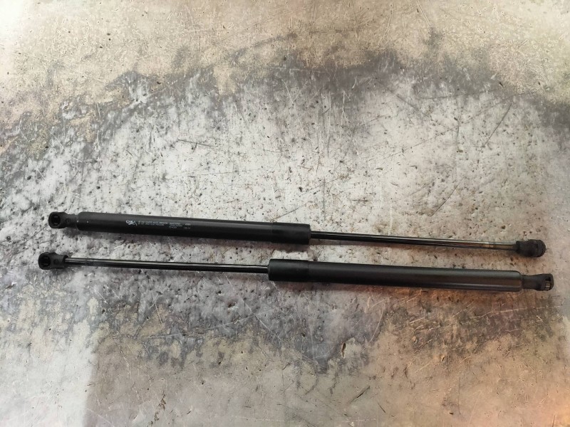 Recambio de amortiguadores maletero / porton para citroen c3 tonic referencia OEM IAM 9683733980 7000210369A0 