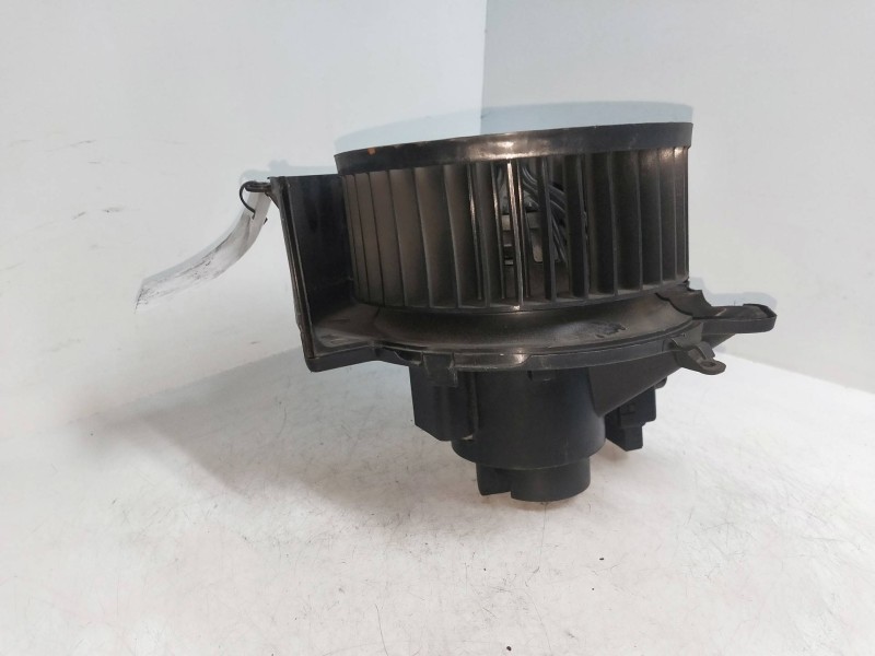 Recambio de motor calefaccion para opel zafira a 2.0 dti referencia OEM IAM 13159913 T600ECCGE03 