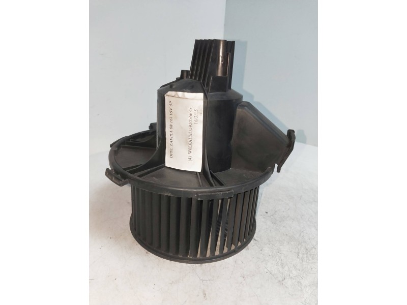 Recambio de motor calefaccion para opel zafira b 1.6 16v cat referencia OEM IAM D8087  