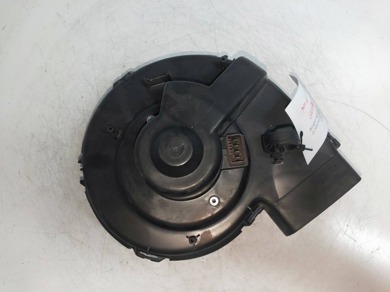 Recambio de motor calefaccion para peugeot 106 (s1) cocktail referencia OEM IAM 8290536  