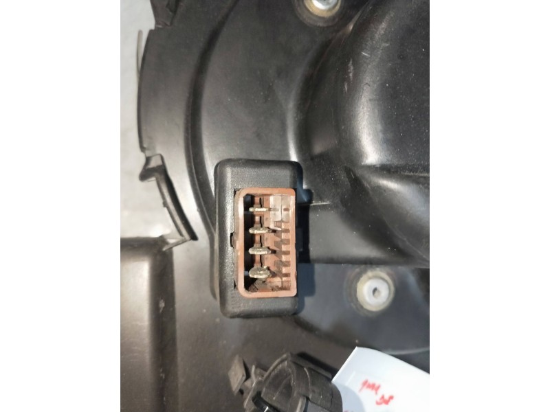 Recambio de motor calefaccion para peugeot 106 (s2) max d referencia OEM IAM 82905281R  