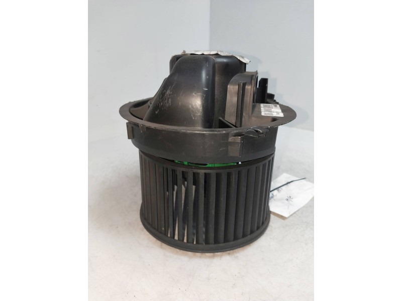 Recambio de motor calefaccion para peugeot 107 1.0 cat (384f) referencia OEM IAM N101813C 1437539K01001 