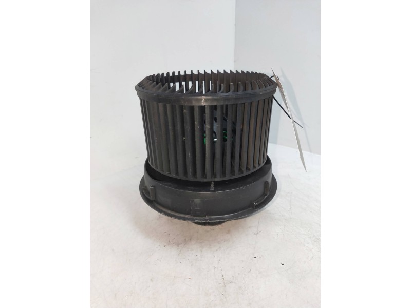 Recambio de motor calefaccion para peugeot 107 1.0 cat (384f) referencia OEM IAM N101813C 1437539K01001 