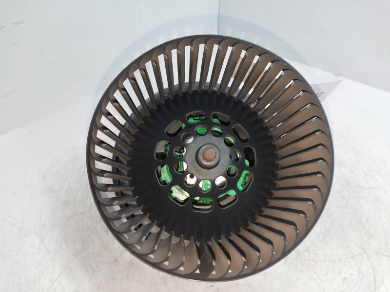 Recambio de motor calefaccion para peugeot 107 1.0 cat (384f) referencia OEM IAM N121813C L437450K01002 