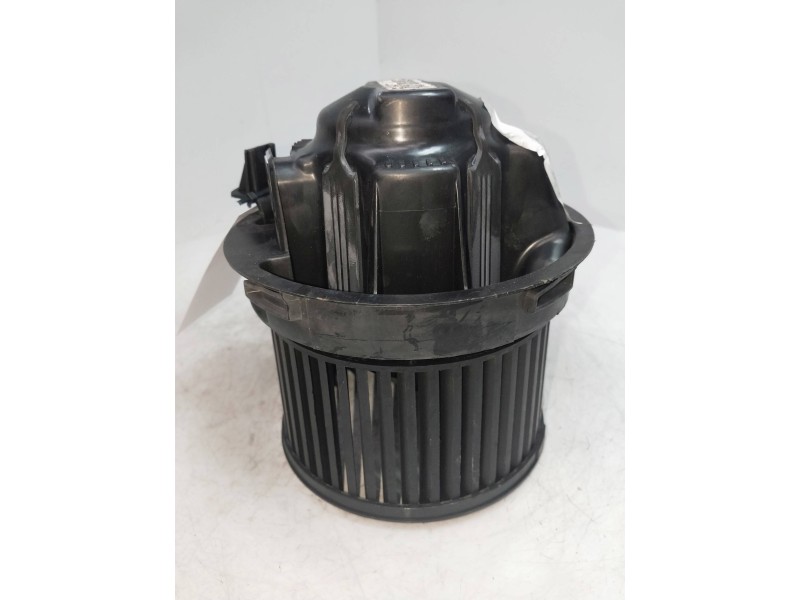 Recambio de motor calefaccion para peugeot 207 x-line referencia OEM IAM NN102993X9094 N102097A 