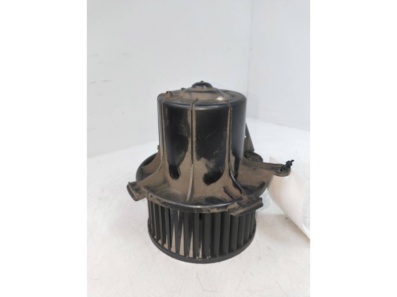 Recambio de motor calefaccion para peugeot 307 break/sw (s2) 1.6 hdi referencia OEM IAM PF2A1B9506  