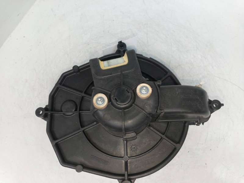 Recambio de motor calefaccion para peugeot partner kasten confort l1 referencia OEM IAM 181428100  