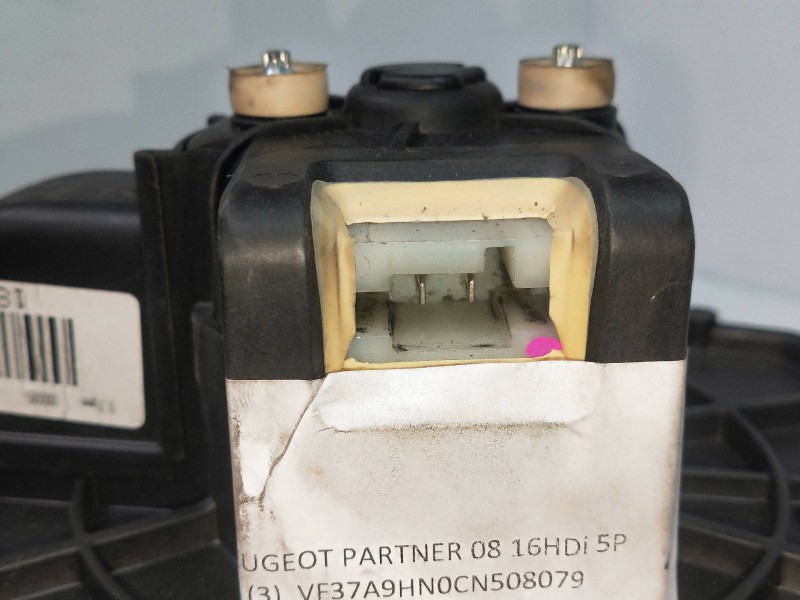 Recambio de motor calefaccion para peugeot partner kasten confort l1 referencia OEM IAM 181428100  