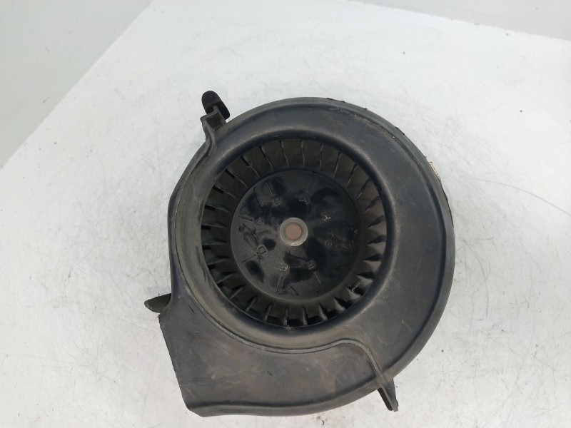 Recambio de motor calefaccion para porsche 944 referencia OEM IAM 321820021 0130062801 