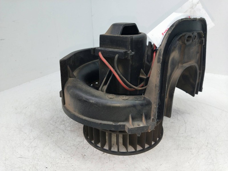 Recambio de motor calefaccion para renault 19 (b/c/l53) 1.9 d referencia OEM IAM A362511490N  