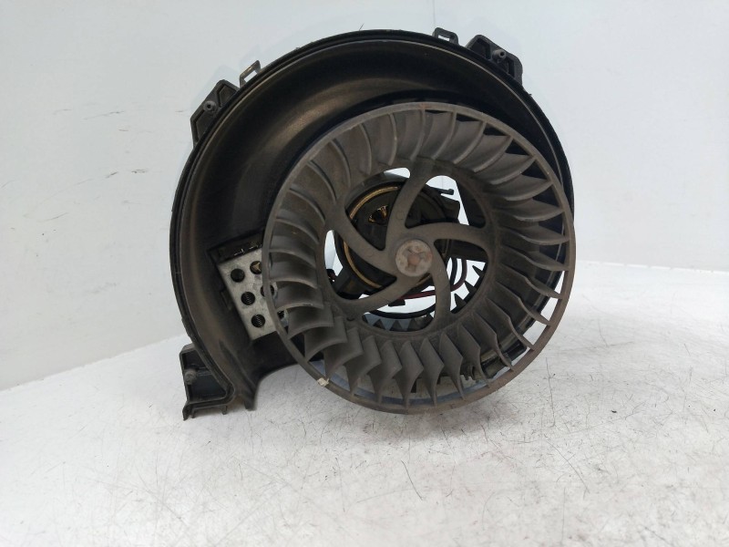 Recambio de motor calefaccion para renault 19 (b/c/l53) 1.9 d referencia OEM IAM A362511490N  