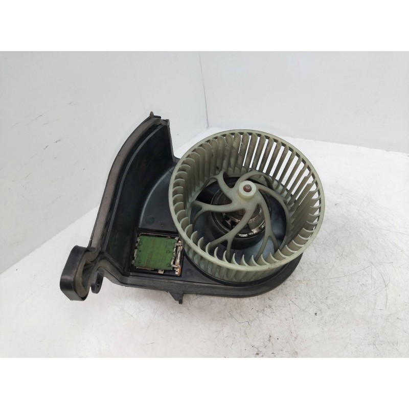 Recambio de motor calefaccion para renault clio ii fase i (b/cbo) 1.9 d referencia OEM IAM 127121200  