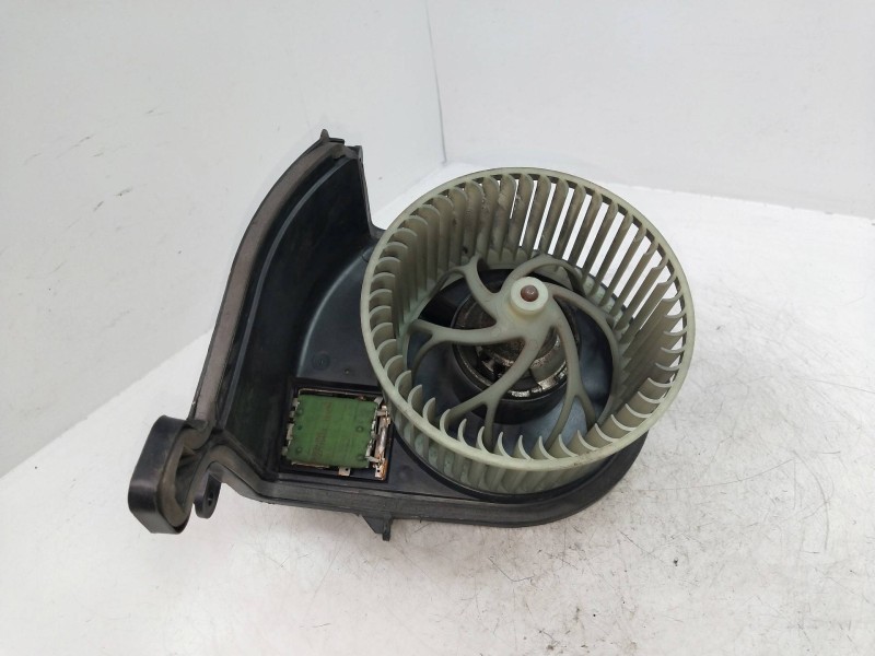 Recambio de motor calefaccion para renault clio ii fase i (b/cbo) 1.9 d referencia OEM IAM 127121200  