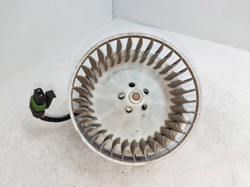 Recambio de motor calefaccion para renault espace / grand espace (je0) 2.2 dci turbodiesel cat referencia OEM IAM 0130083506  