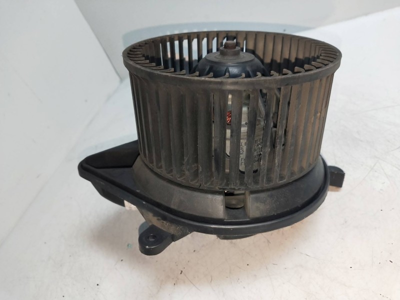 Recambio de motor calefaccion para renault master combi desde ´98 l2h2 komfort kb (6 sitze) rs 3578/2,8t referencia OEM IAM 1338
