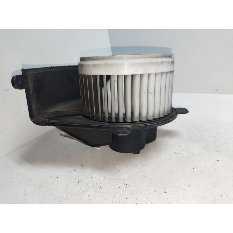 Recambio de motor calefaccion para renault master pritsche/fgst 2.3 dci diesel cat referencia OEM IAM 173830100  