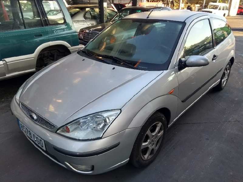 ford focus berlina (cak) del año 2003