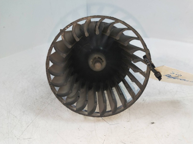 Recambio de motor calefaccion para mg rover serie 100 (xp) 114 gs referencia OEM IAM    Recambio de motor calefaccion para mg rover serie 100 (xp) 114 gs referencia OEM IAM