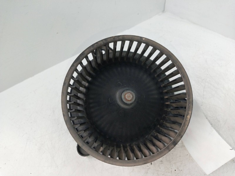 Recambio de motor calefaccion para mg rover mg zs 2.0 td referencia OEM IAM F964073R  