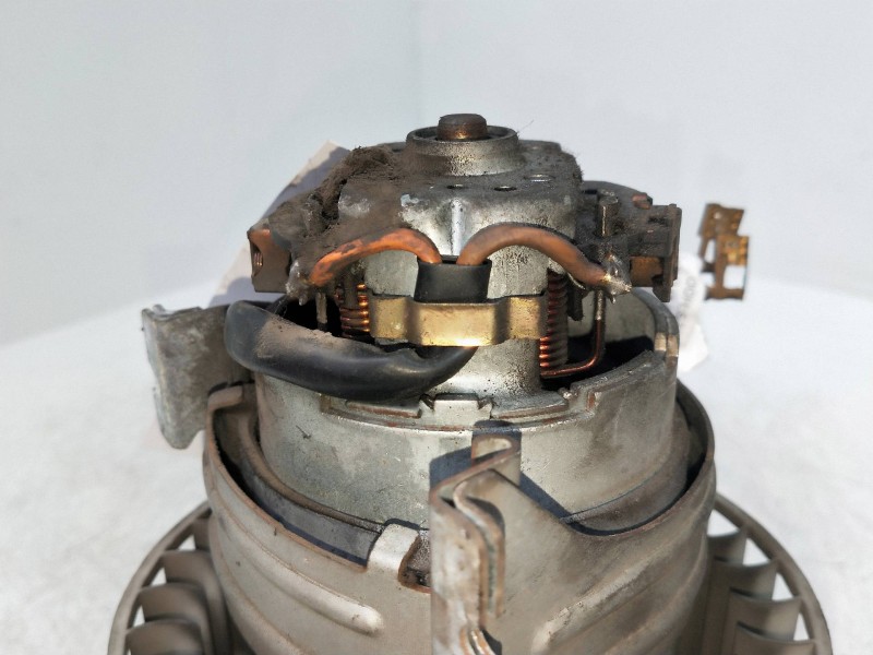 Recambio de motor calefaccion para saab 9-3 coupé 2.2 tid s referencia OEM IAM   
