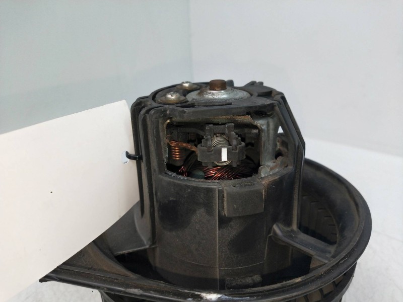 Recambio de motor calefaccion para saab 9-5 berlina 2.3 turbo cat referencia OEM IAM   