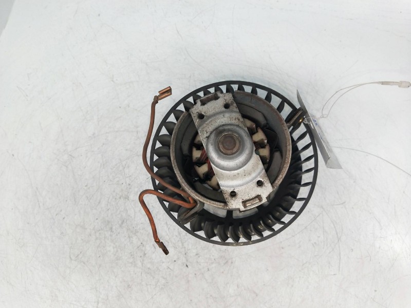 Recambio de motor calefaccion para saab 900 berlina 2.0 cat referencia OEM IAM   