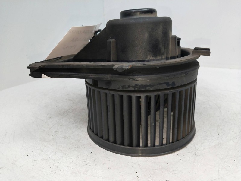 Recambio de motor calefaccion para seat cordoba berlina (6k2) 1.9 tdi referencia OEM IAM 1J1819021B H35657880E 