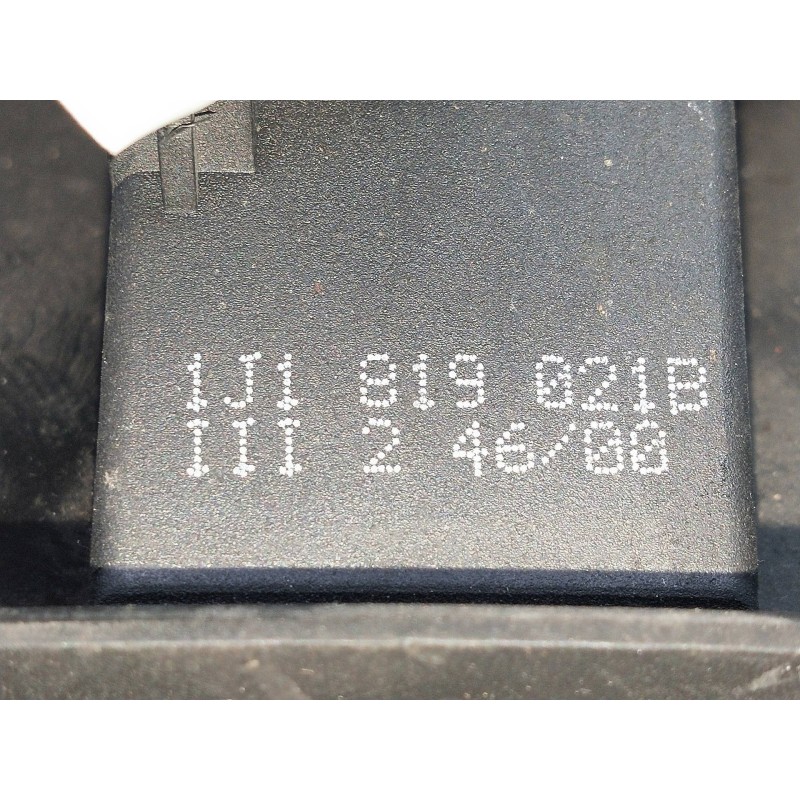 Recambio de motor calefaccion para seat cordoba berlina (6k2) 1.9 tdi referencia OEM IAM 1J1819021B H35657880E 