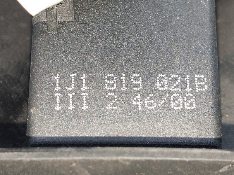 Recambio de motor calefaccion para seat cordoba berlina (6k2) 1.9 tdi referencia OEM IAM 1J1819021B H35657880E 