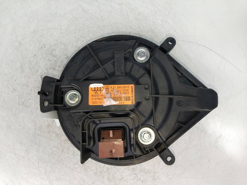 Recambio de motor calefaccion para seat exeo berlina (3r2) 2.0 tdi referencia OEM IAM 8E1820021E K01000CCW 9020016