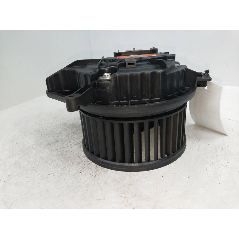 Recambio de motor calefaccion para seat exeo berlina (3r2) 2.0 tdi referencia OEM IAM 8E1820021E K01000CCW 9020016