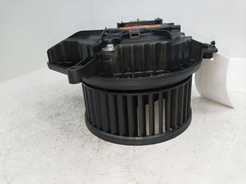 Recambio de motor calefaccion para seat exeo berlina (3r2) 2.0 tdi referencia OEM IAM 8E1820021E K01000CCW 9020016