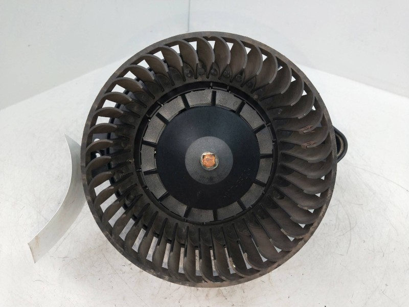 Recambio de motor calefaccion para seat exeo berlina (3r2) 2.0 tdi referencia OEM IAM 8E1820021E K01000CCW 9020016