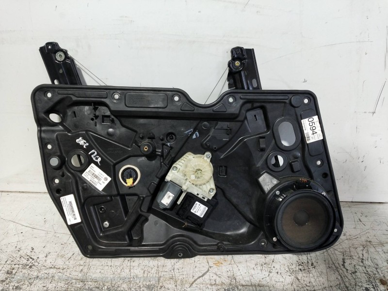 Recambio de elevalunas delantero izquierdo para volkswagen golf vi (5k1) advance referencia OEM IAM 5K1837729AA 5K0837461D 3P