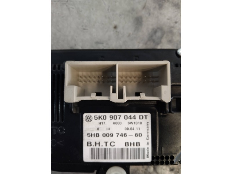 Recambio de mando calefaccion / aire acondicionado para volkswagen golf vi (5k1) advance referencia OEM IAM 5HB00974680 5K090704