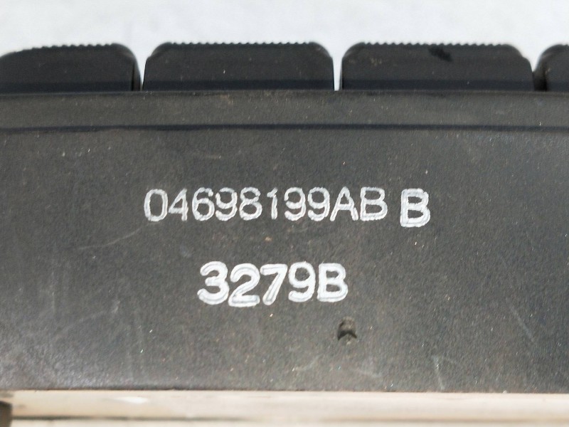 Recambio de mando calefaccion / aire acondicionado para chrysler 300 m (lr) 3.5 cat referencia OEM IAM 04698199ABB  