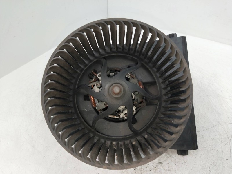 Recambio de motor calefaccion para seat ibiza (6k1) 1.4 16v referencia OEM IAM 1J1819021B H35657880E 