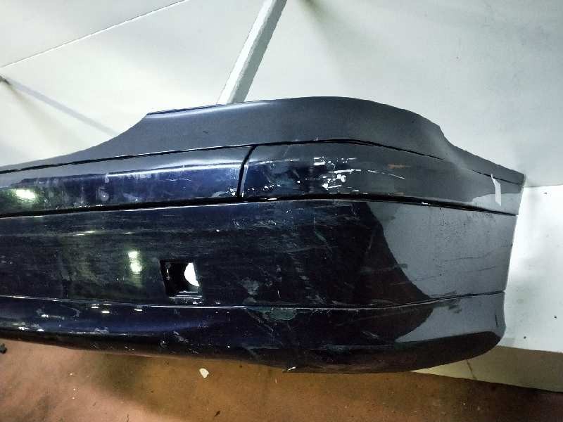 Recambio de paragolpes trasero para mercedes clase c (w203) berlina 230 (203.052) referencia OEM IAM 2035240401  