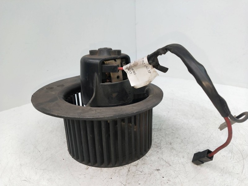 Recambio de motor calefaccion para seat ibiza referencia OEM IAM 132309T  