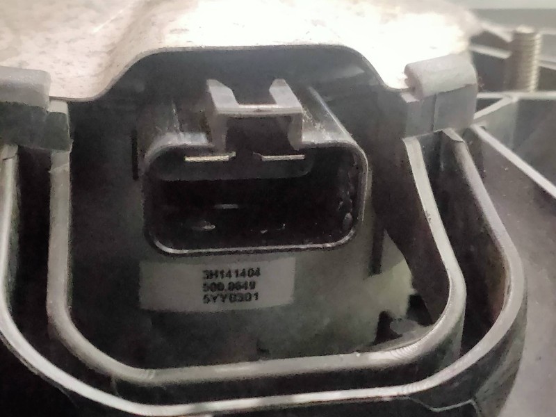 Recambio de electroventilador para fiat linea (110) 1.3 16v jtd cat referencia OEM IAM 51785225 195400 