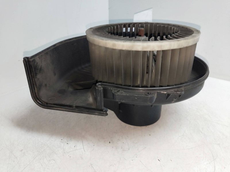 Recambio de motor calefaccion para skoda fabia (6y2/6y3) 1.9 sdi cat (asy) referencia OEM IAM 6Q1820015C A1916 