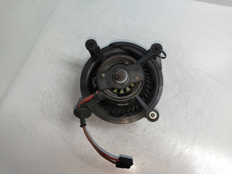 Recambio de motor calefaccion para skoda felicia pickup 1.6 cat referencia OEM IAM 5845F1A  